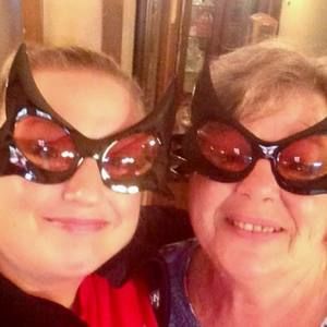 Meet your Posher, Leah